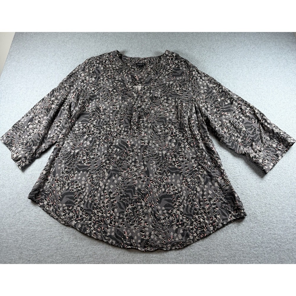 Torrid Harper Gray Pink Abstract Animal Print Blouse Size 1 Witchy Coquette Y2K